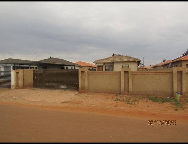 3 BEDROOM HOUSE FOR SALE IN DAWN PARK